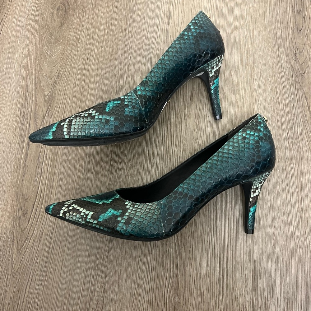 Aqua snake print heels